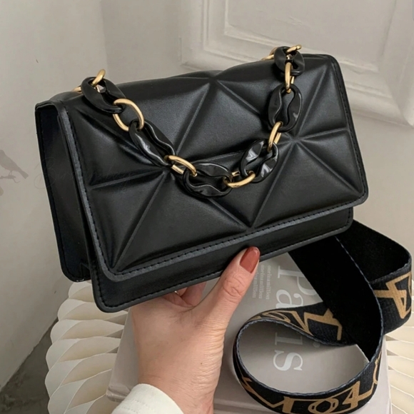 Black Quilted Black Chain Strap Purse NWT - Picture 3 of 9